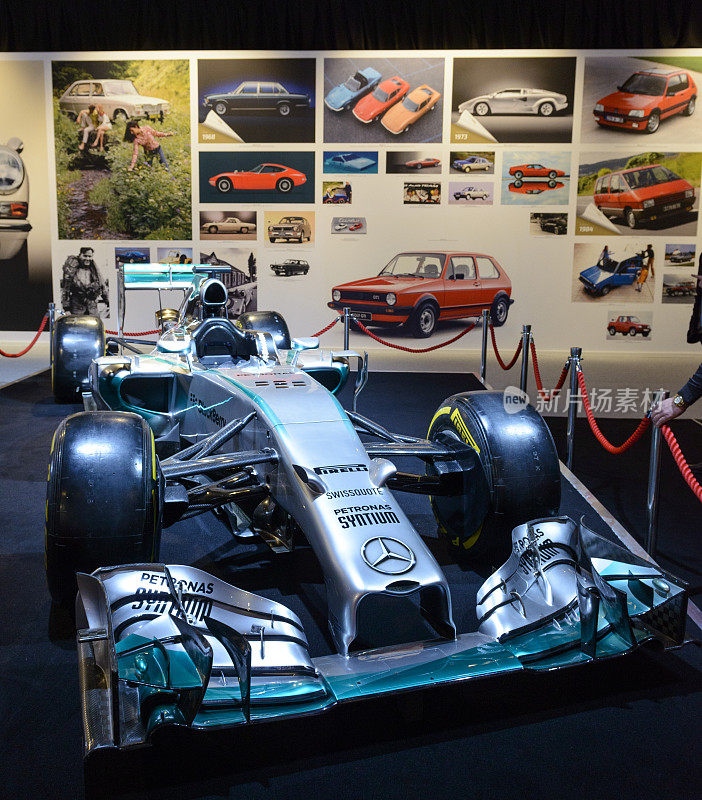 梅赛德斯AMG PETRONAS梅赛德斯F1 W05混合F1赛车